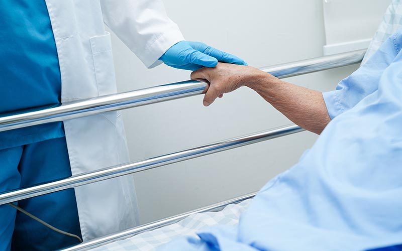 4 Uses Of Side Rails On Home Hospital Beds